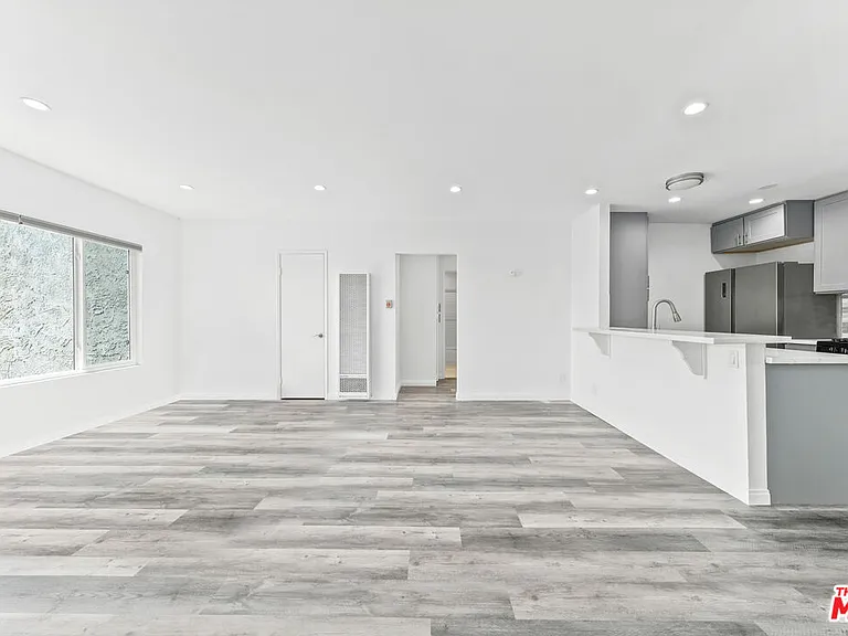 646 Tularosa Dr #4 — Photo 15