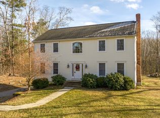 1177 New Braintree Rd, Oakham, MA 01068