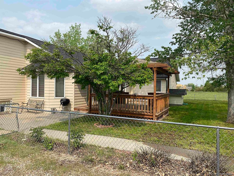 1955 W Walnut St, Wheatland, WY 82201 Zillow