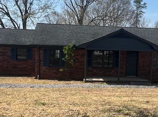 120 Apple Valley Rd, Duncan, SC 29334