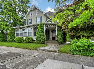303A E Walnut St, Hanover, PA 17331