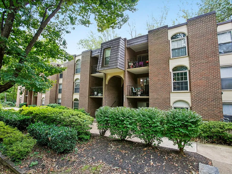 3352 Woodburn Rd #21