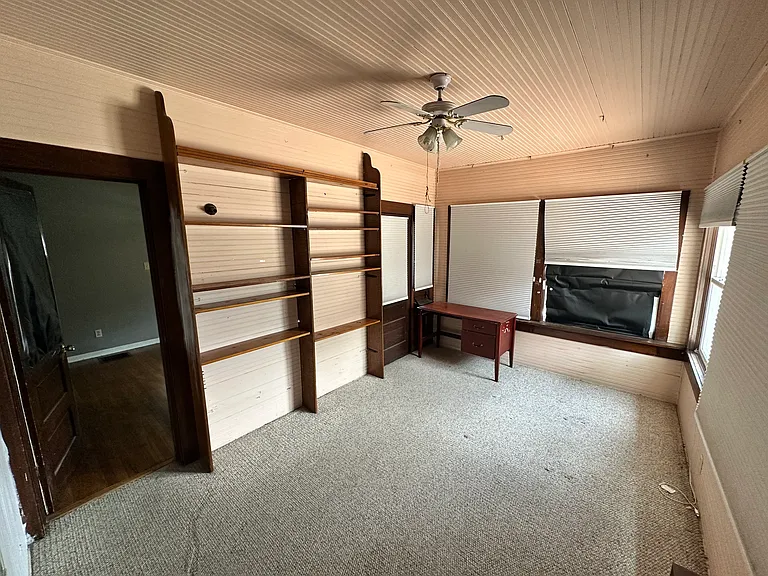 324 E Uintah St — Photo 7