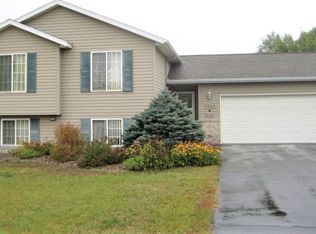 2290 Mystic Meadow Dr, Mosinee, WI 54455