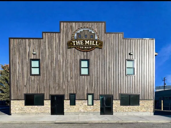 354 Main St #6, Ririe, ID 83443