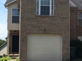 626 Big Bear Ln, Lexington, KY 40517