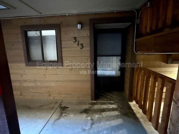 125 Franklin Ave APT 313