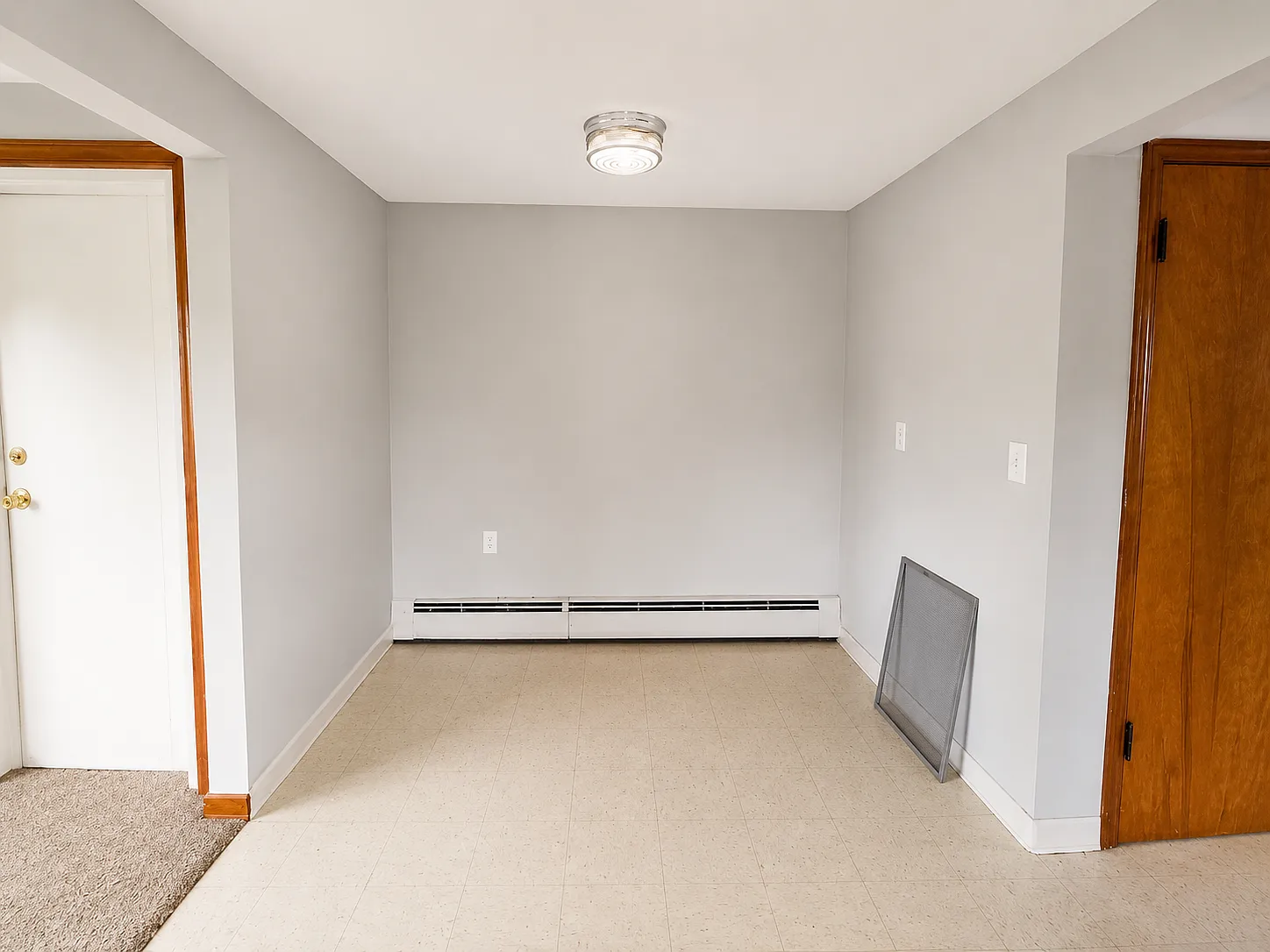 1 bed, 1064 sqft, $1,000 — Photo 3