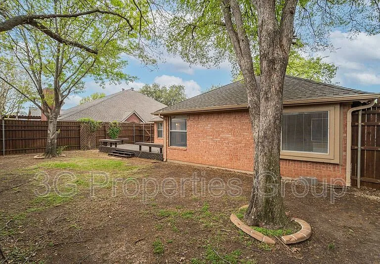 3900 Oak Park Dr — Photo 28