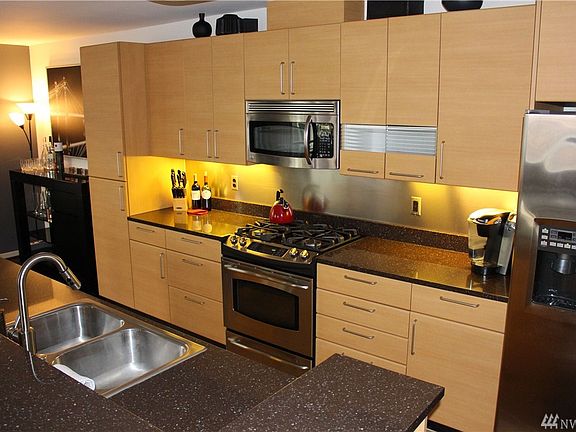 3rd image of 1530 NW Market St Unit 312