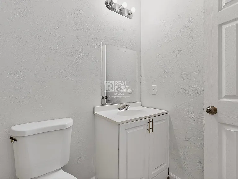 5217 Aberdean Trl — Photo 16