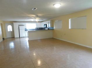 1526 Garden Rd #109, Pearland, TX 77581