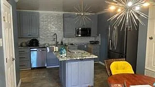 4013 Beech St — Photo 4