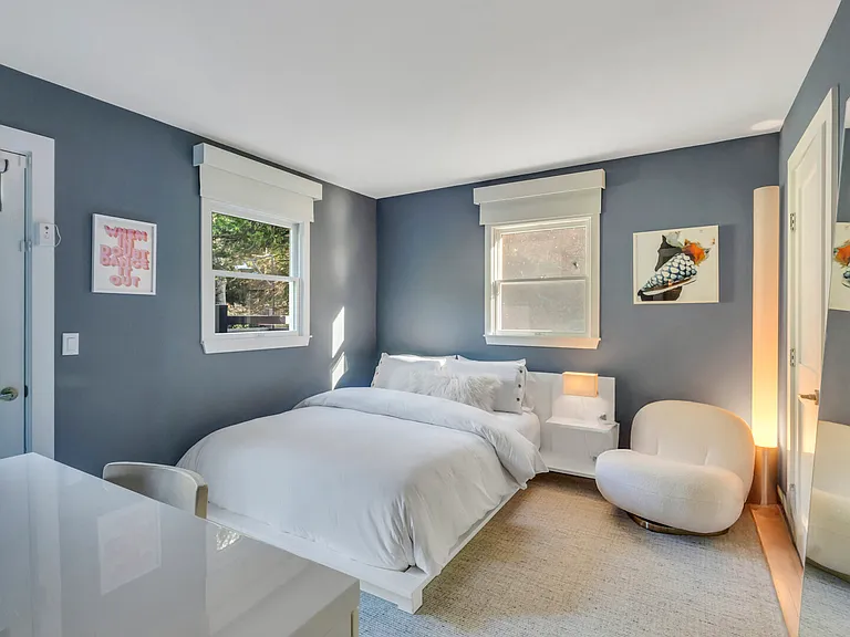 334 Ferry Rd — Photo 21