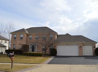 1841 Ridgefield Ave, Algonquin, IL 60102