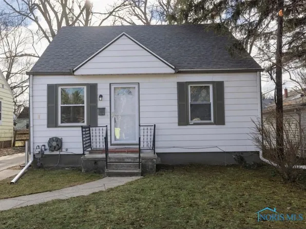 3229 Dolores Ave, Toledo, OH 43607