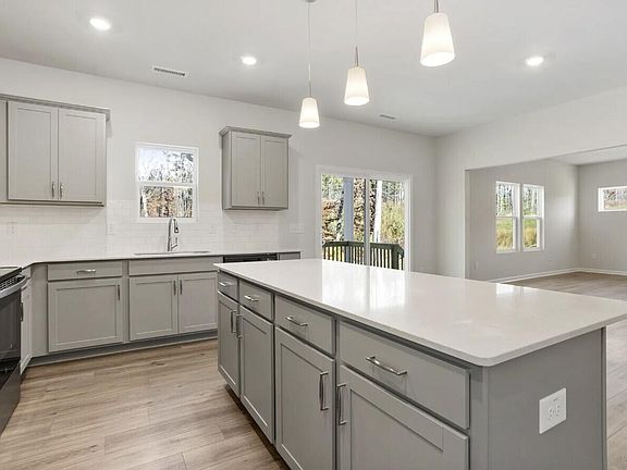 6th image of this home