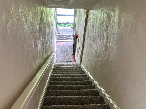 321 E Pittsburgh St APT 1, Greensburg, PA 15601