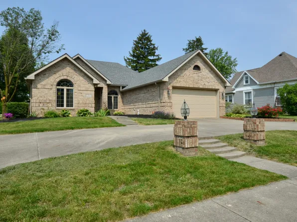 222 Oak St, Tipton, IN 46072