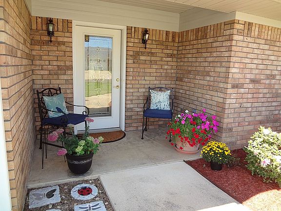 3rd image of 303 San Pedro Dr
