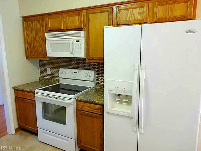 1st image of 913 Lindale Dr