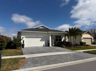 797 SE Bloomfield Rd, Port Saint Lucie, FL 34984