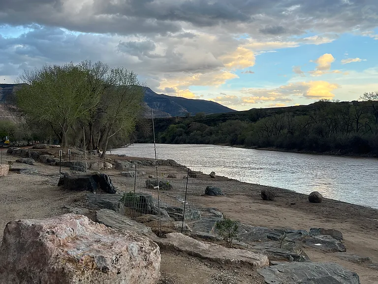 Harkey's Boat Ramp - Riverbend Park