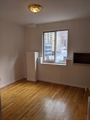 Rented by Sky Management | media 18