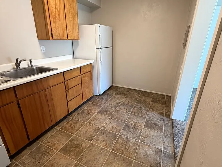 3003 NW Harrison Blvd #1 — Photo 9