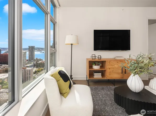 583 Battery Street #3002N, Seattle, WA 98121