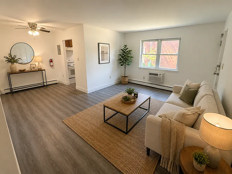 289 Main St #9Q — Photo 3