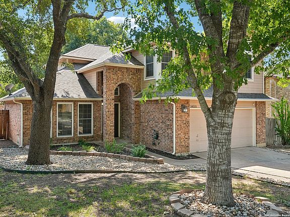 2nd image of 14115 Fairway Glen