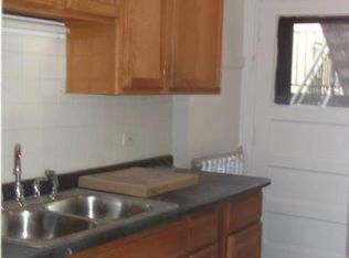 1126 Church St APT 2-2, Evanston, IL 60201