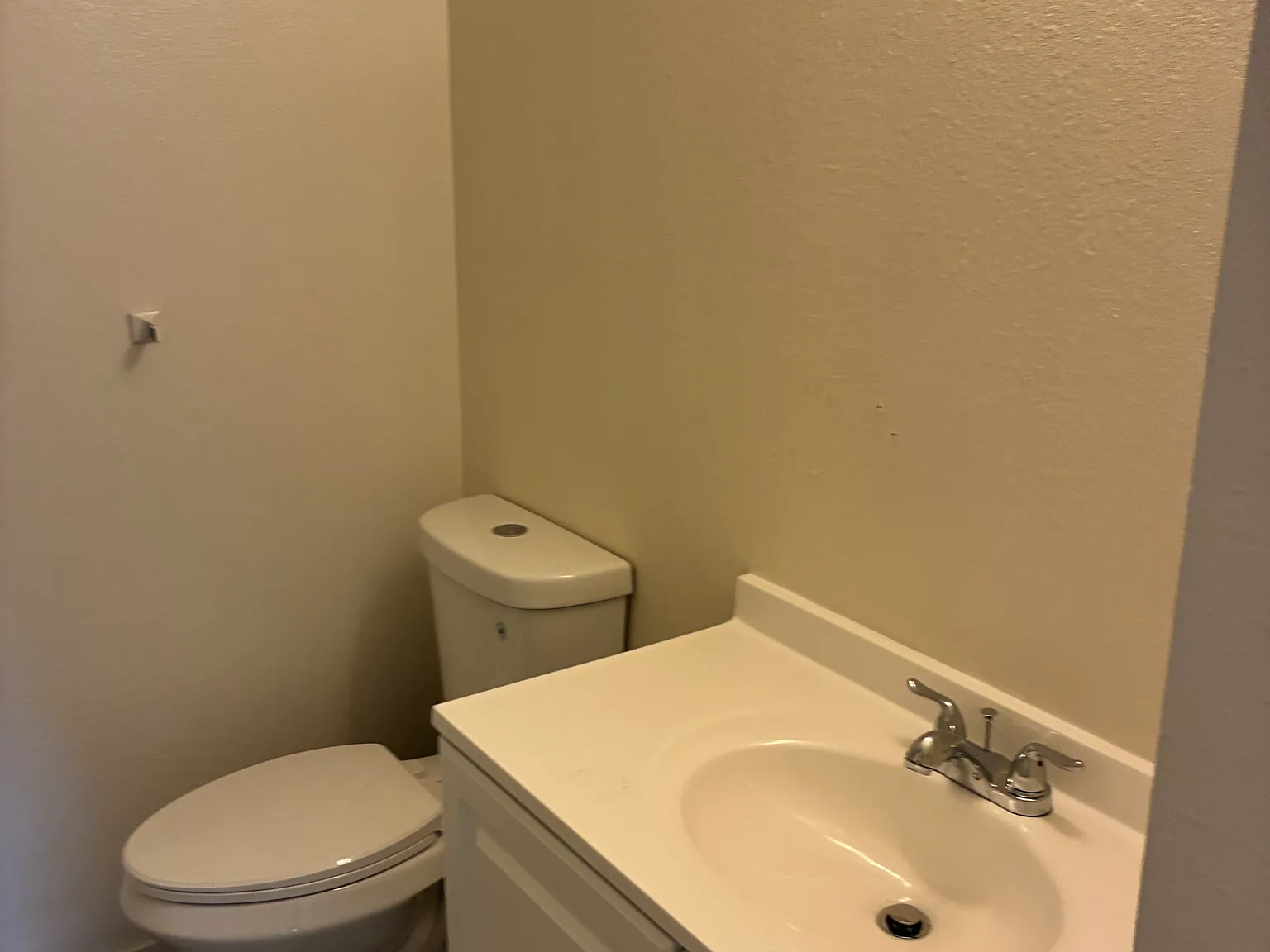 2 bed, $1,350 — Photo 3