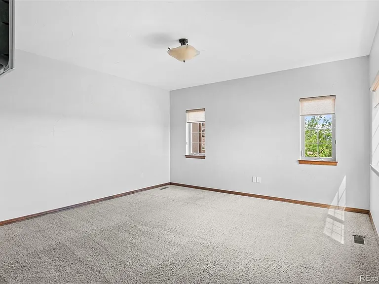 19341 E Davies Pl — Photo 20