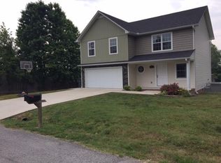 470 Songbird Ln, Cookeville, TN 38501