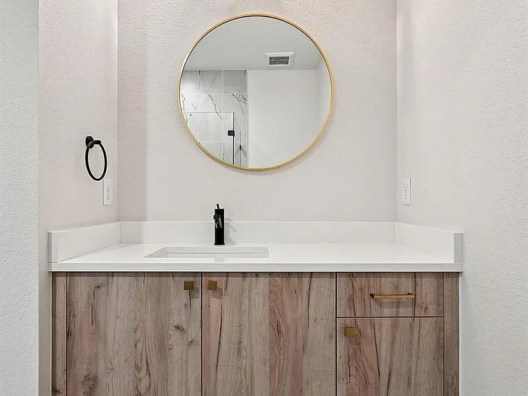 5268 W 16th Ave — Photo 15