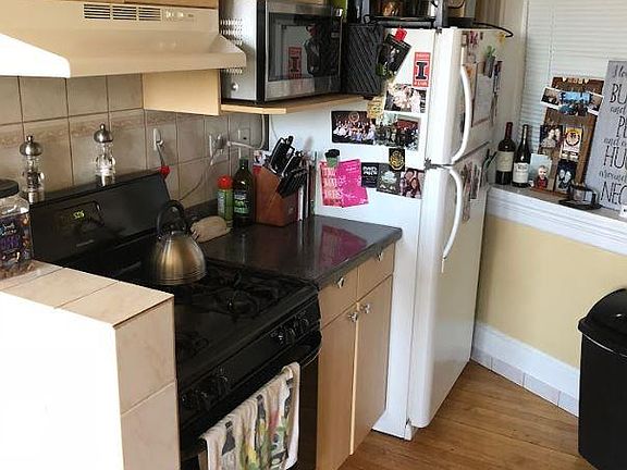 5th image of 1398 N Ashland Ave #4