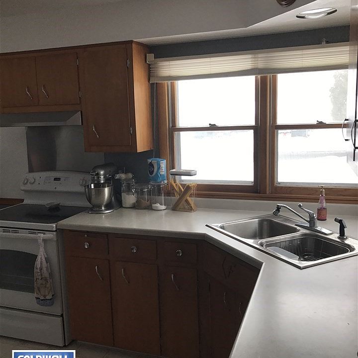 1st image of 441 Wildwood Ct
