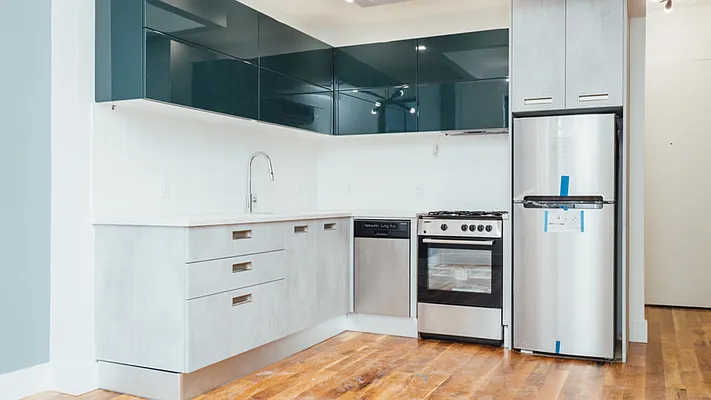 Rented by Nooklyn NYC LLC | media 51