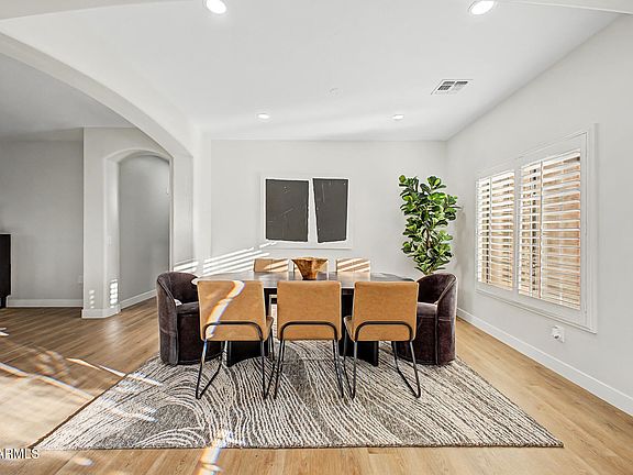 5th image of 35611 N MILLER Lane