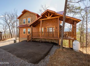 2152 E View Dr, Sevierville, TN 37876