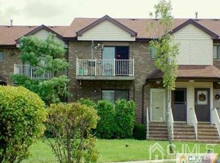 4209 Birchwood Ct, North Brunswick, NJ 08902