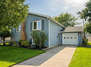 16 Leonard Dr, Depew, NY 14043