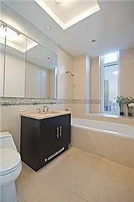 Rented by Bond New York | media 17