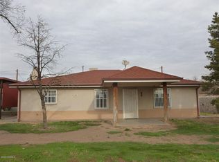 670 McClure Rd, Las Cruces, NM 88007