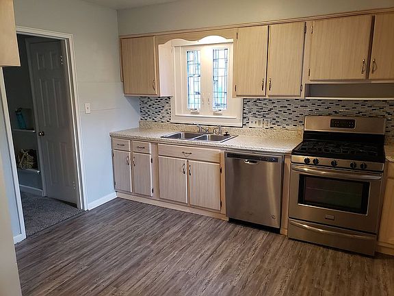 2nd image of 1516 9th St