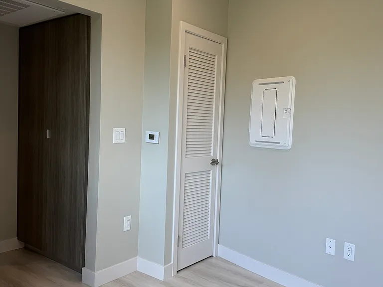 The Vivant Apartments — Photo 37
