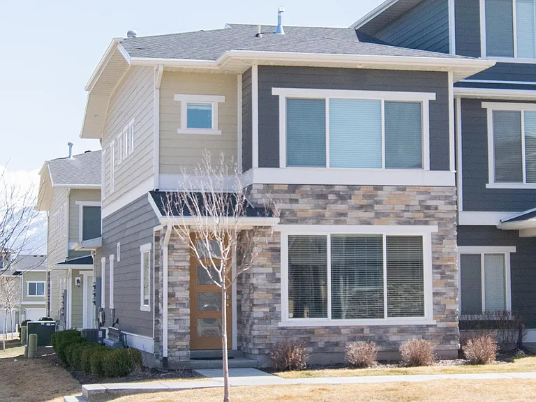 9680 S Zakro Ln — Photo 1