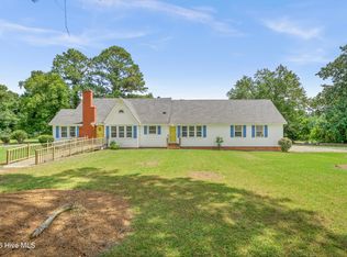 2411 S State Highway 11, Rose Hill, NC 28458
